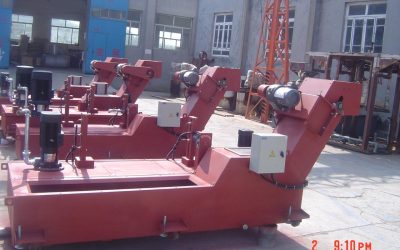 反沖刮板排屑器